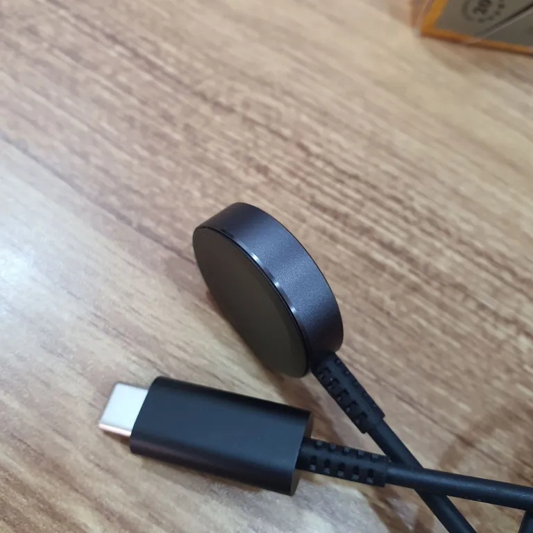 شارژر بی‌سیم ساعت Galaxy Watch 3/4/watch5 کابل شارژ مغناطیسی قابل حمل