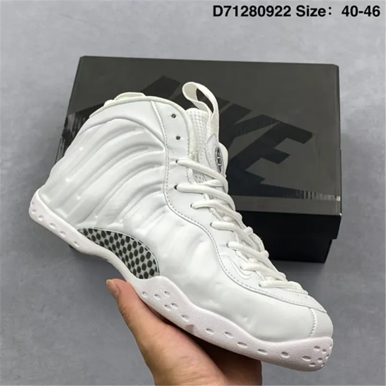 کفش بسکتبال WmnsAirFOAMPOSITEPRO هاداوی نسل اول اسپری فوم