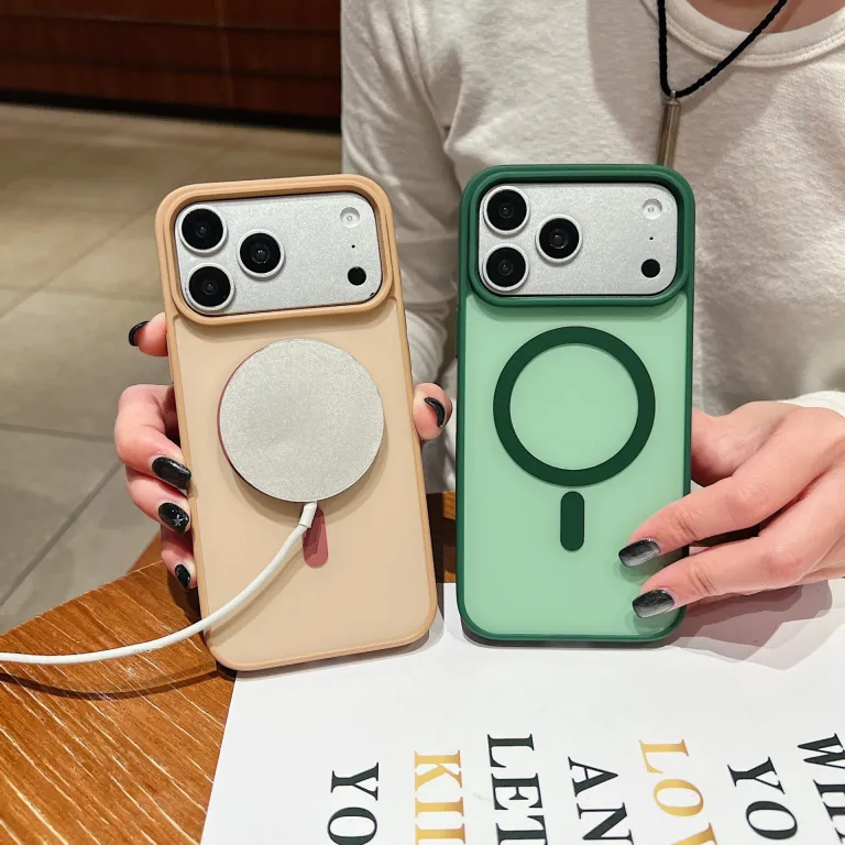 قاب گوشی مغناطیسی با روکش مخملی 17PROMAX ضد ضربه با طراحی دو رنگ مناسب برای iPhone18 محافظ آکریلیک اپل