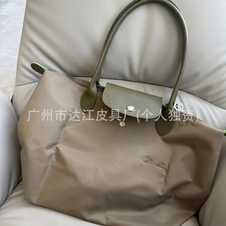 کیف توت Longchamp 70 مدل گلدوزی سالگرد، کیف دوشی، کیف دستی، کیف مامان، مناسب استفاده روزانه با ظرفیت بالا