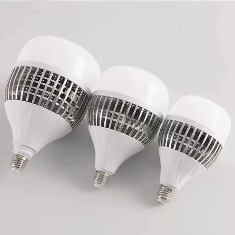 لامپ LED سرپیچی با پره خنک‌کننده فوق‌روشن و بادوام E27 مناسب کارخانه و کارگاه