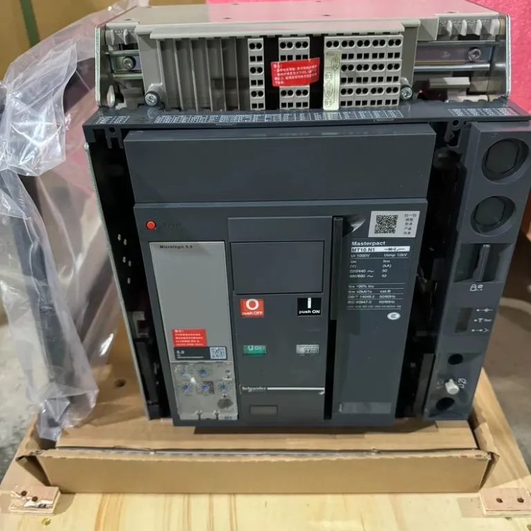 MT10N13D502 کلید اتوماتیک اشنایدر اصل موجود در انبار با قیمت ویژه