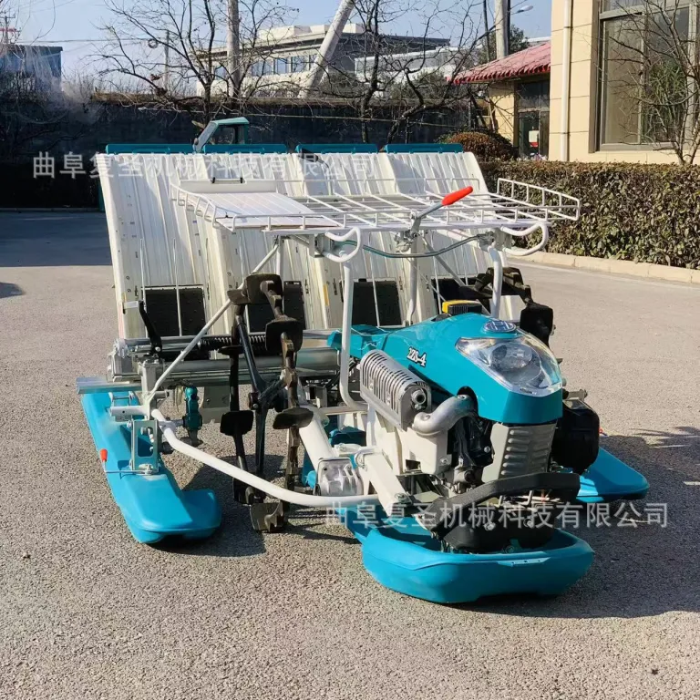 نشاکار برنج دستی با کارکرد آسان، سبک و بادوام در مدل‌های 4 و 6 ردیفه برای شالیزار و زمین گل‌آلود