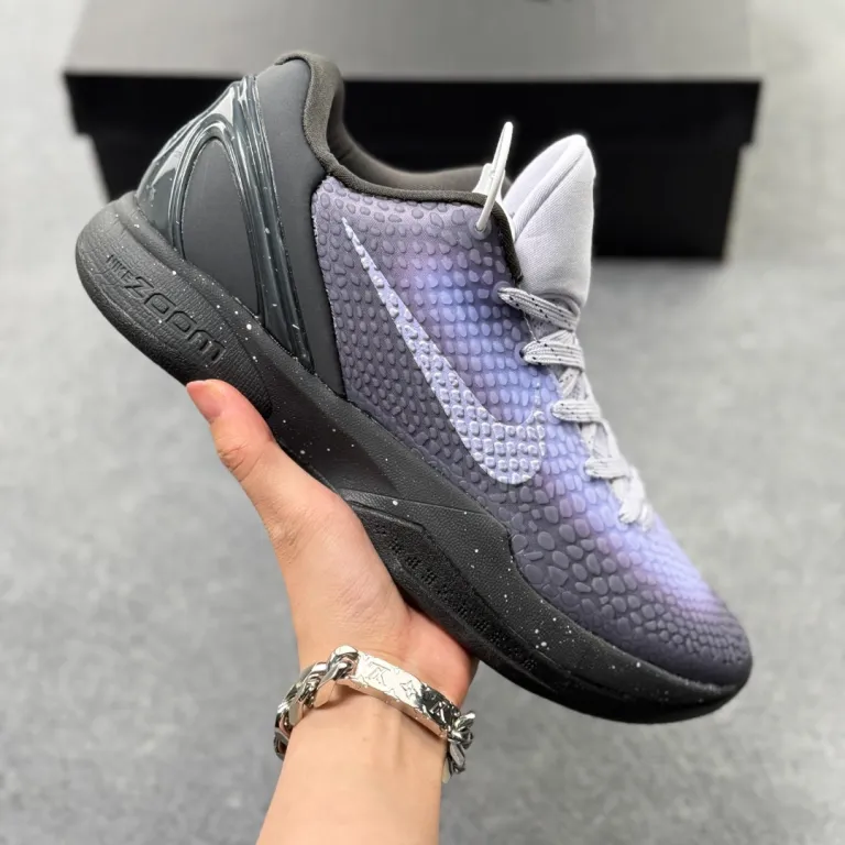 کفش بسکتبال کوبی 6 نسخه اورجینال پوتیان Kobe6 مدل گرین هورنت با صفحه کربنی، مناسب مسابقه و تمرین مردانه و زنانه