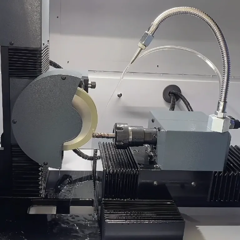 دستگاه تیزکن اتوماتیک CNC، ماشین سنگ چهار محوره دقیق برای فرز، مته، تیغه گرد و تیغه توپی