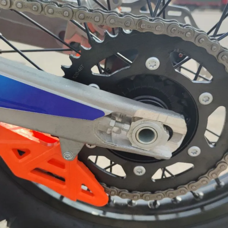 موتورسیکلت کراس KEWS K16-CB250F مدل مسابقهای حرفهای مخصوص پیست مسابقه
