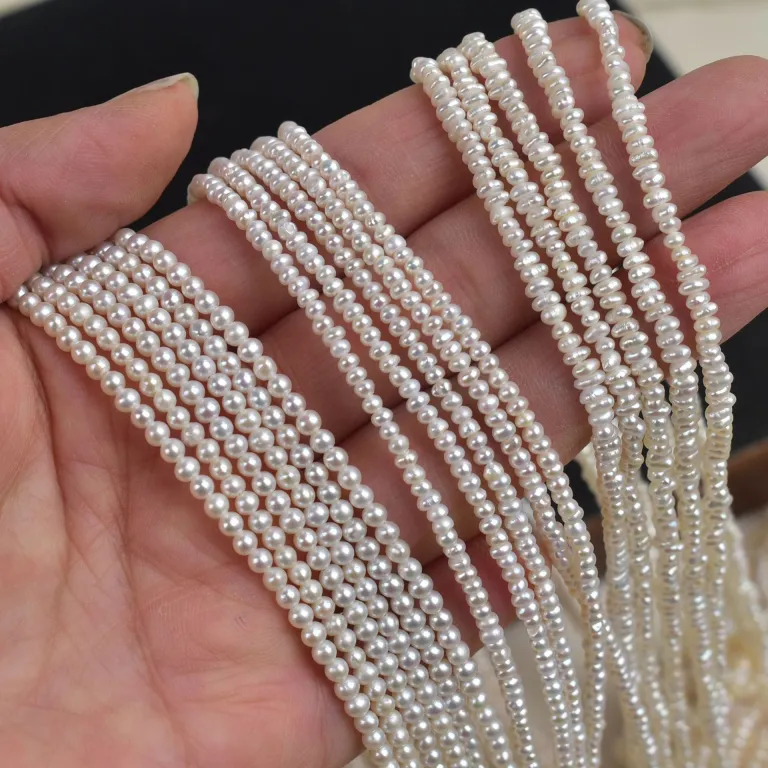 مینی مروارید آب شیرین طبیعی 2-3mm مرواریدهای تقریباً گرد و تخت کوچک، دانهای، نیمهساخته برای کاردستی، یک رشته به طول حدود 38cm