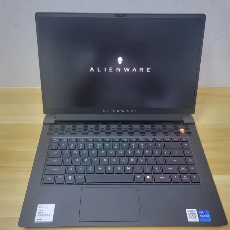 M15R6 لپ‌تاپ I7-12700H RTX3060 با کارت گرافیک مجزا 16G لپ‌تاپ گیمینگ 1TBSSD