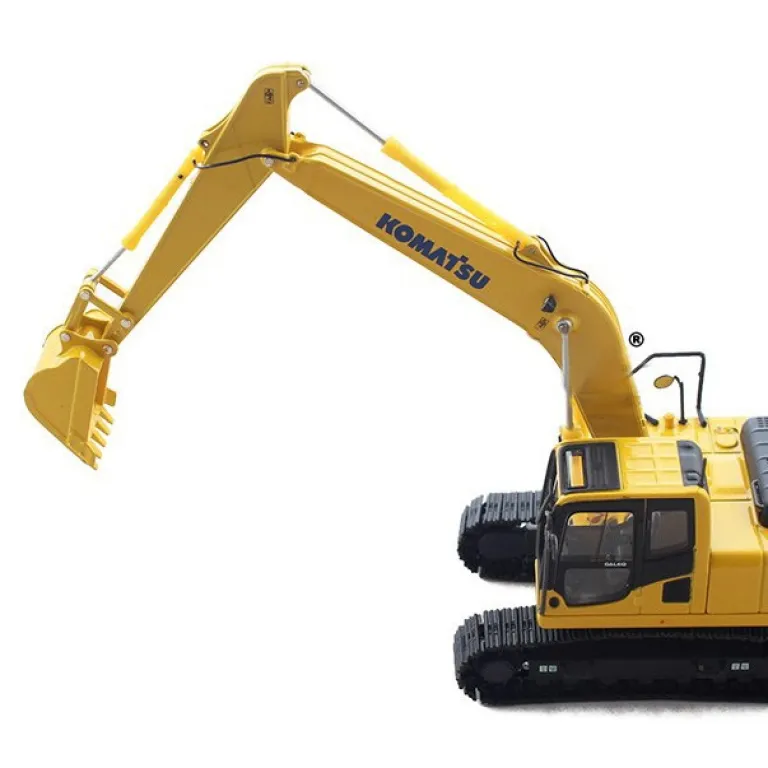 مدل ماشین مهندسی آلیاژی بیل‌مکانیکی کوماتسو Komatsu PC200 برای صادرات 1/50، مناسب به عنوان هدیه و دکوری