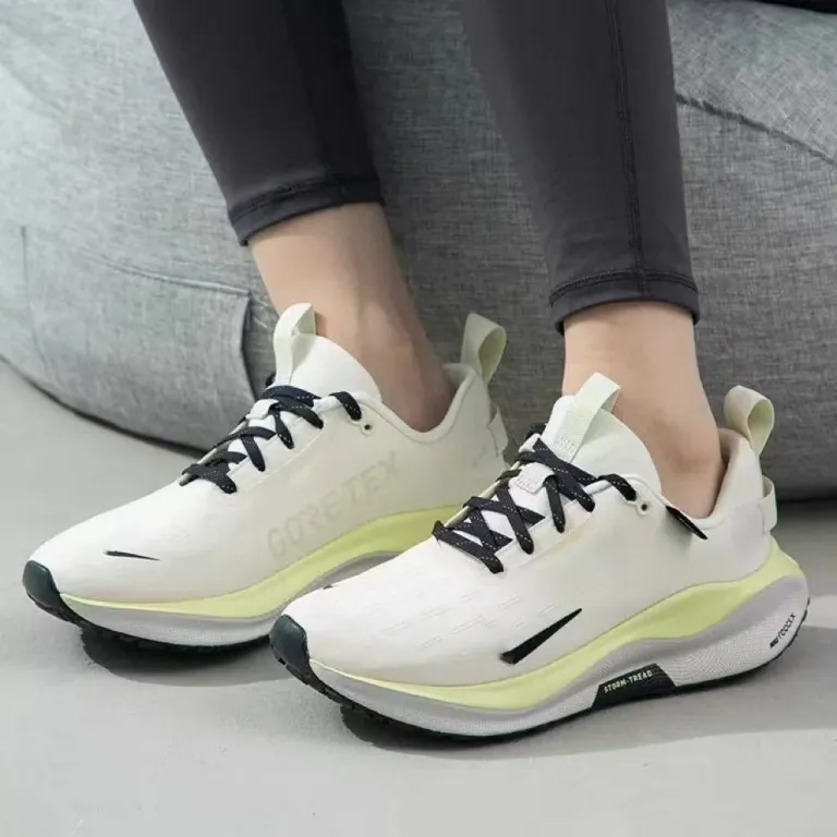 کفش ورزشی مقاوم در برابر سایش ماراتن پگاسوس ماه‌نورد کارخانه پوتیان InfinityRun4 36-45