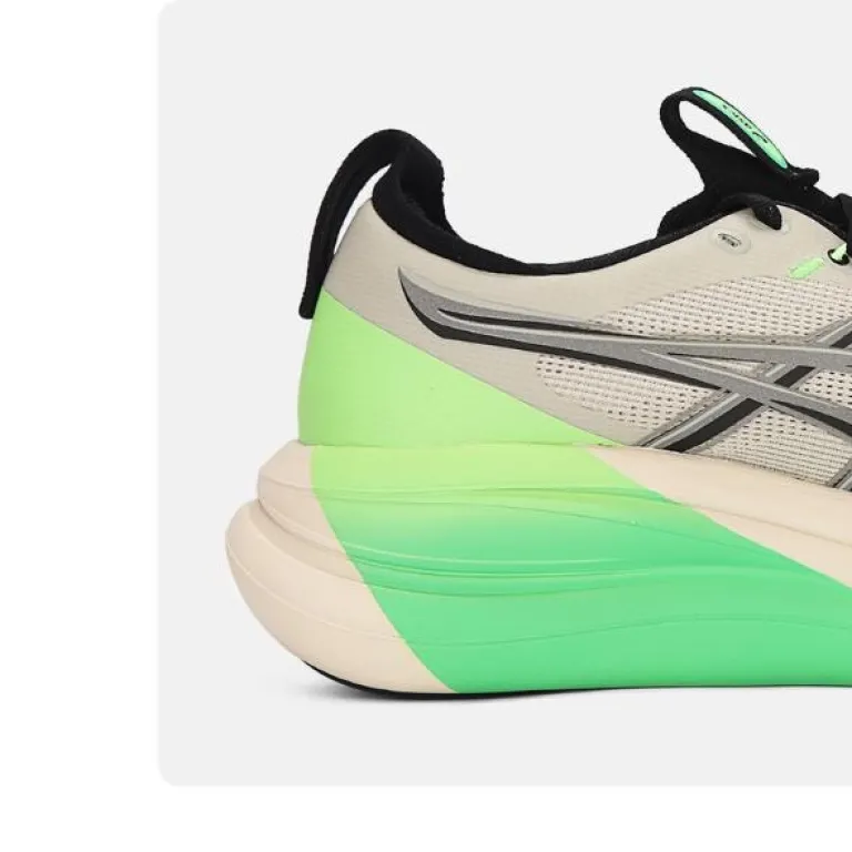 کفش دویدن مردانه ASICS GEL-NIMBUS 28 سبک و تنفس‌پذیر با ساق کوتاه