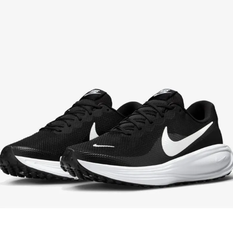 کفش دویدن مردانه Nike REVOLUTION 8 با رویه مش تنفس‌پذیر