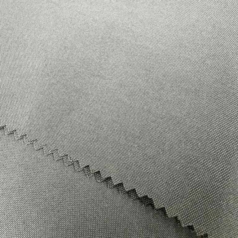 600D پارچه آکسفورد با روکش PU موجودی متراکم 600DPU پارچه روکش‌دار بافت تافته از نخ پلی‌استر تمام فیلامنت کم‌کشش