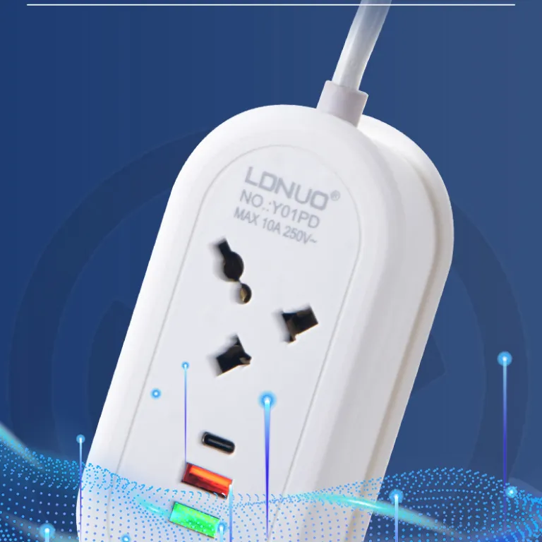محافظ برق مسافرتی قابل حمل با پریز بریتانیایی و پورت‌های USB چندگانه، سیم‌دار