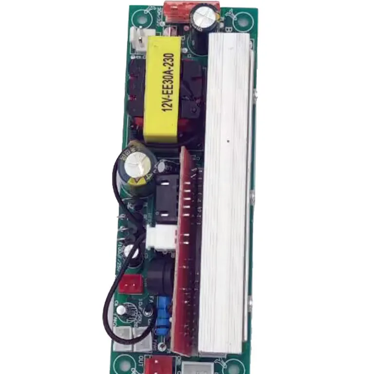 مادربرد اینورتر موج اصلاح‌شده یکپارچه با باتری لیتیومی 12V24V به 220V مبدل برق قابل‌حمل برای فضای باز