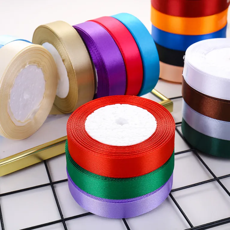 فروش مستقیم کارخانه روبان ساتن کیک 2cm سانتی‌متر، روبان بسته‌بندی هدیه، روبان تزئینی پلی‌استر برای مراسم عروسی، فروش عمده روبان رنگی