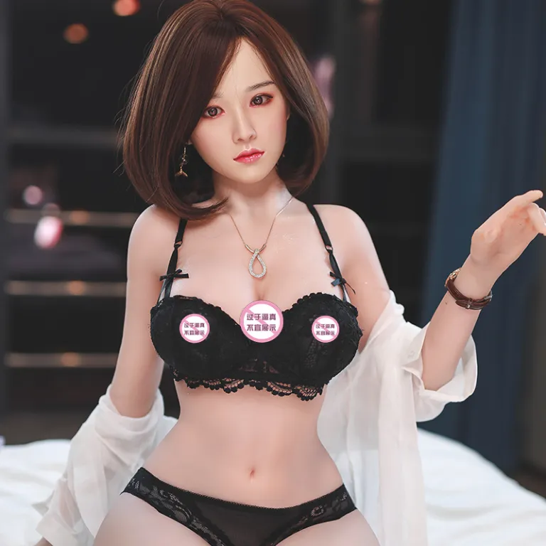 فروشگاه تجربه عروسک RONGDOLL عروسک بزرگسال 1 متر 6 ربات عروسکی دوست‌دختر نمایشگاه فروشگاه فیزیکی