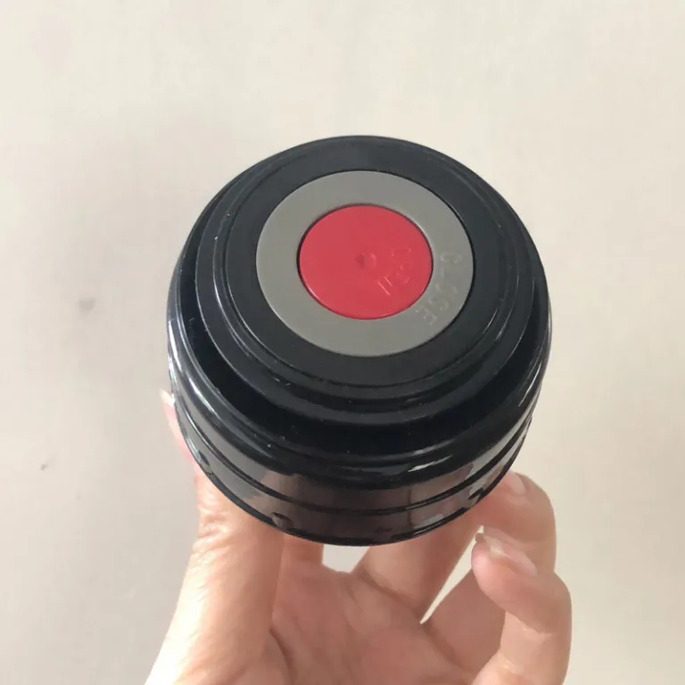 لوازم جانبی درب قمقمه گلوله‌ای 4.5\5.2CM شامل سوئیچ، درپوش داخلی، شیر خروجی، واشر و چوب‌پنبه