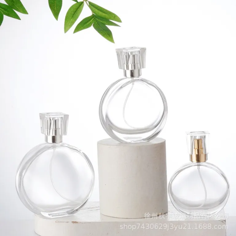 بطری شیشهای عطر جدید و لوکس موجود در انبار کارخانه، درب پیچی، قابل حمل، اسپری فشاری، بطری خالی نمونه