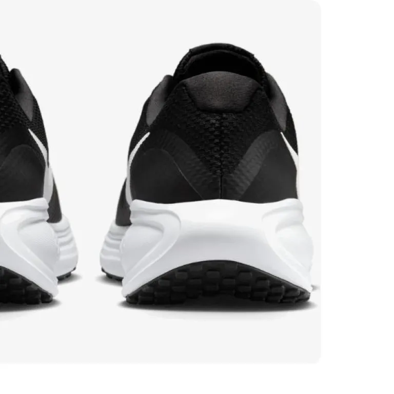 کفش دویدن مردانه Nike REVOLUTION 8 با رویه مش تنفس‌پذیر