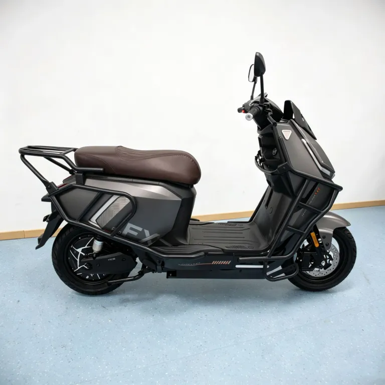 موتورسیکلت برقی FX صادراتی 2000W اسکوتر پرقدرت آمریکای جنوبی Moto eléctrica