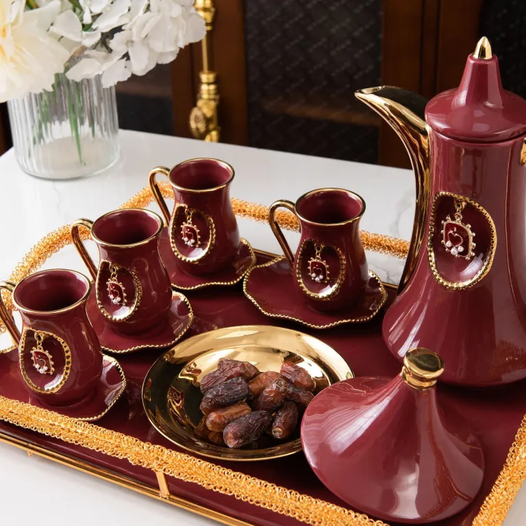 ست چای‌خوری عربی دبی خاورمیانه، آویز، فنجان و نعلبکی طلایی، کتری کاخ، ست عصرانه صادراتی