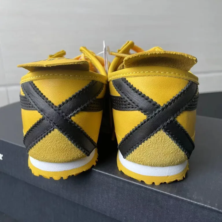 کفش راحتی اسپرت کلاسیک Onitsuka Tiger MEXICO66 مناسب پیادهروی و استفاده روزمره، شیک و همهپسند مدل آگانو