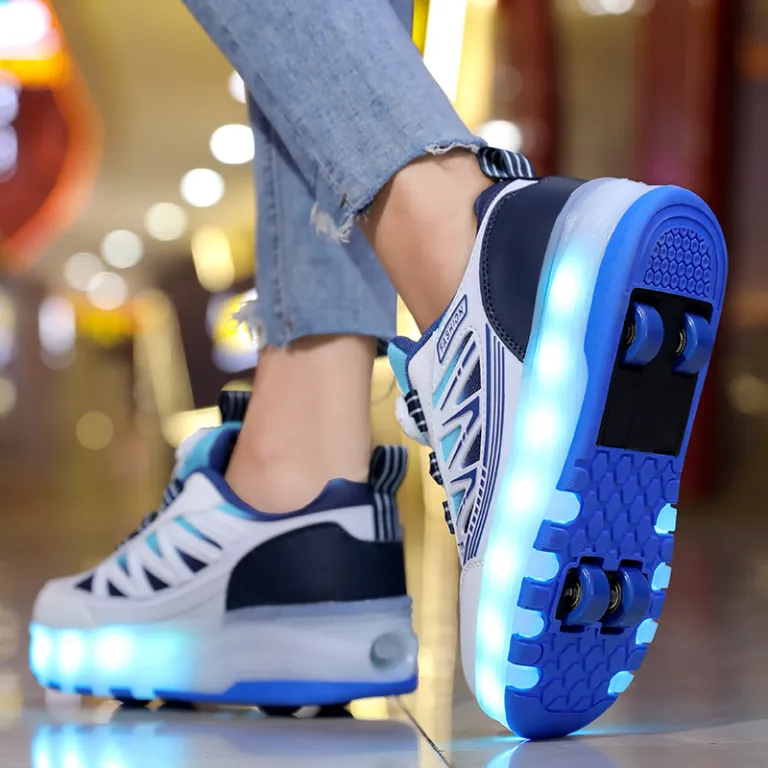 کفش‌های چرخ‌دار هیلیس عمده کارخانه با چراغ LED شارژی، کفش اسکیت چرخ‌دار جمع‌شونده برای کودکان و بزرگسالان