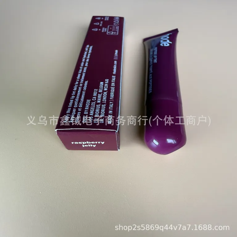 برق لب Rhode موجود در انبار کراس بوردر رنگی Raspberry Ribbon Espresso رژ لب rhode