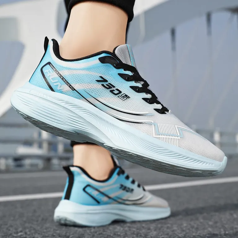 کفش ورزشی مردانه تابستانی جدید صادراتی shoes عمده فروشی طرح زوجی استایل کرهای کفش راحتی شیک کفش دویدن سبک
