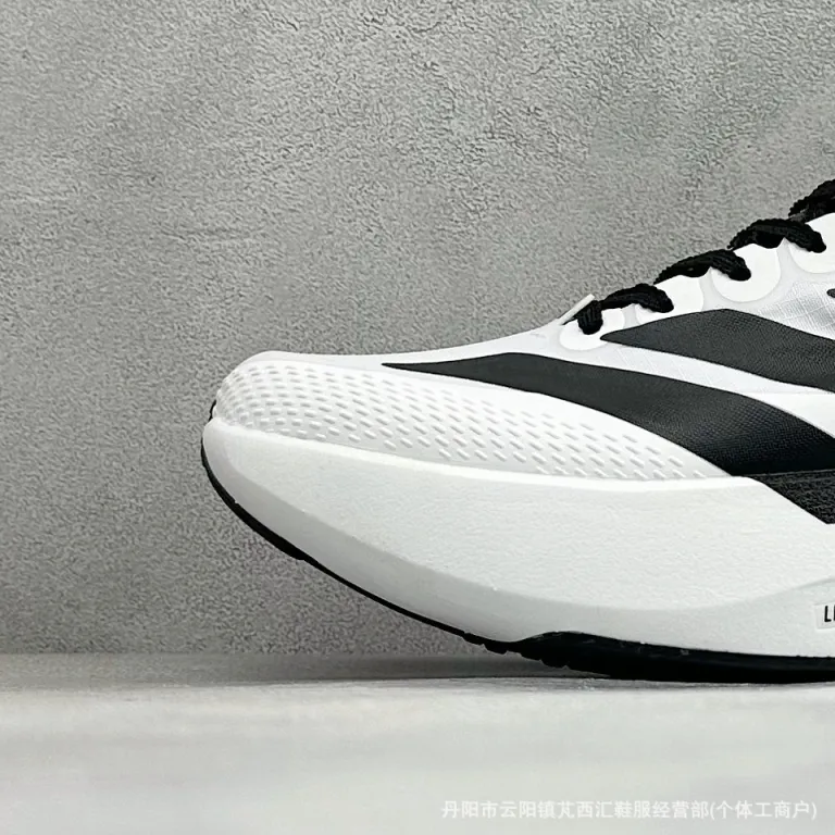 کفش دویدن مسابقهای آدیداس Adizero Evo SL اورجینال پوتیان با رویه مشی تنفسپذیر و مقاوم در برابر سایش