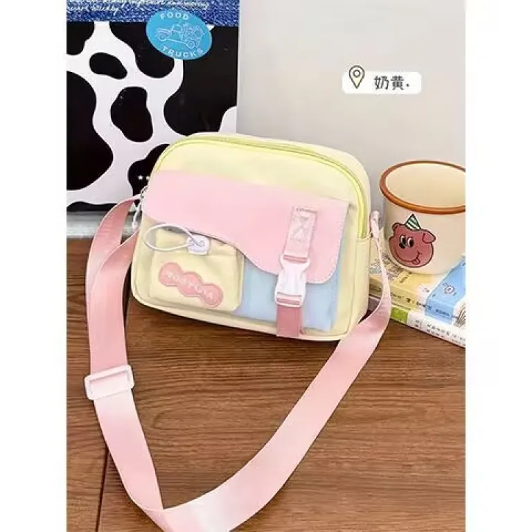 کیف دوشی پارچه‌ای دخترانه بچگانه مدل جدید پرطرفدار 2025 مناسب دختران بزرگ‌تر، شیک و بامزه