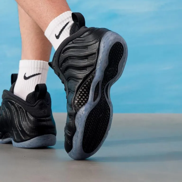 کفش مردانه Nike AIR FOAMPOSITE ONE ساق کوتاه مقاوم در برابر سایش، کفش ورزشی شیک و راحتی برای استفاده روزمره