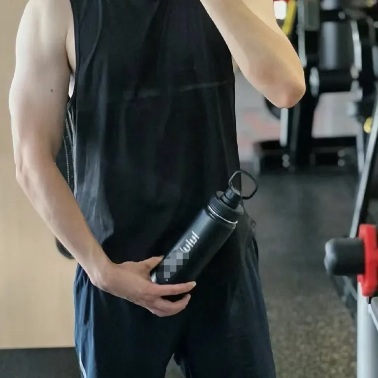 بطری آب ورزشی BacktoLife مشابه lululemon 710ml قمقمه سفری و یوگا