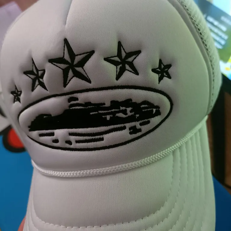 کلاه کامیون‌دار آمریکایی Corteiz 5 Starz Alcatraz Trucker 2023 مدل جدید