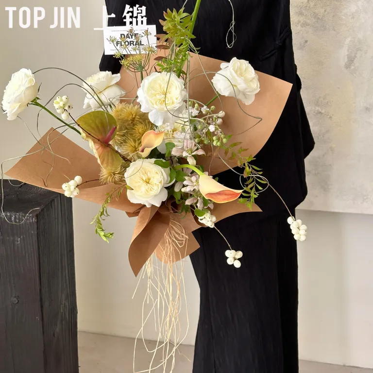 طناب رافیای طبیعی برای دسته گل، پرکننده جعبه هدیه و بسته‌بندی گل فروشی