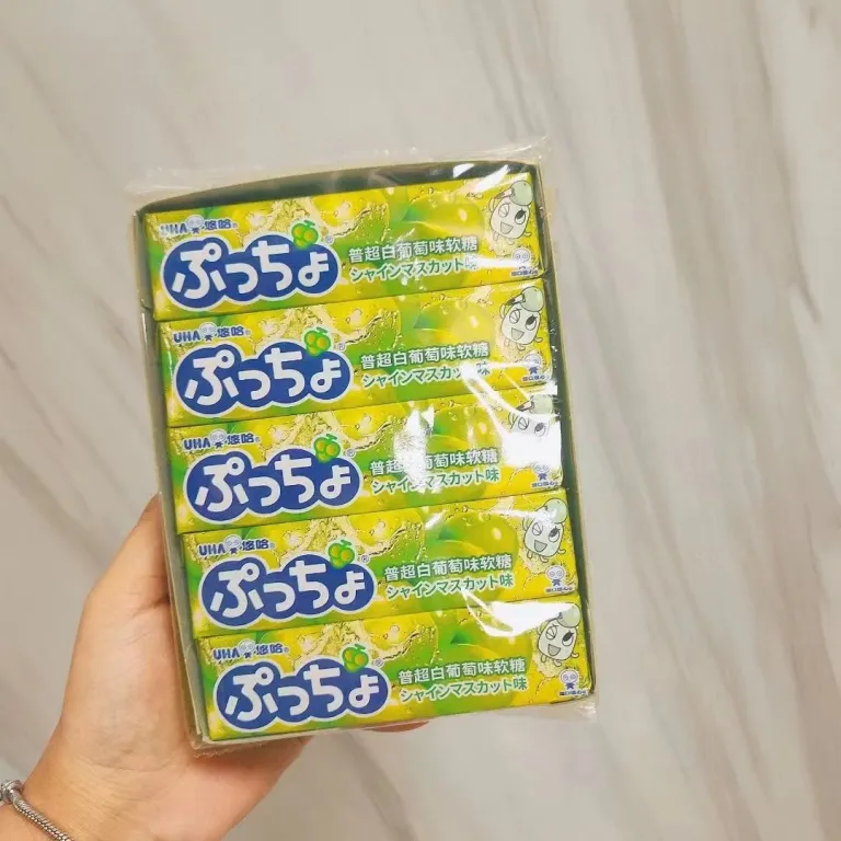 آبنبات ژلهای نرم با طعم میوه و مغزدار UHA ژاپن، بسته نواری 50g، آبنبات نوشابهای، مروارید، چای شیر