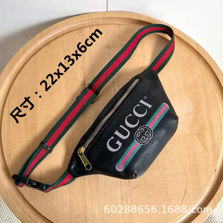 عرضه مستقیم کراس‌بوردر 2025 مدل جدید کیف مردانه m lv مشکی بلک‌واریر کیف کمری کیف سینه چرم طبیعی کیف دوشی کج شیک کیف تک‌دوش