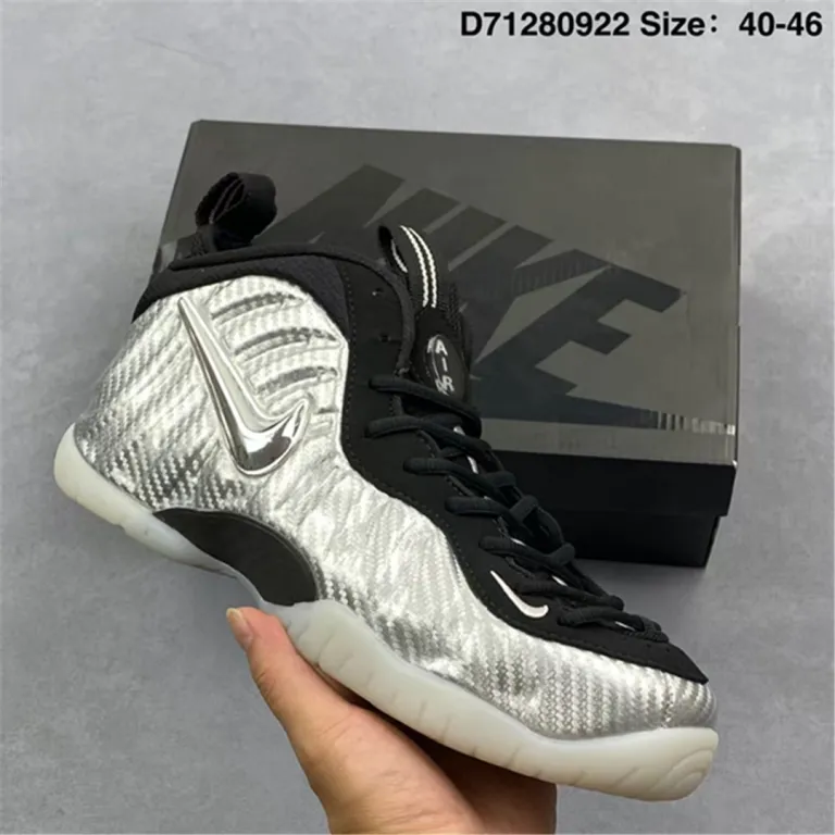 کفش بسکتبال WmnsAirFOAMPOSITEPRO هاداوی نسل اول اسپری فوم