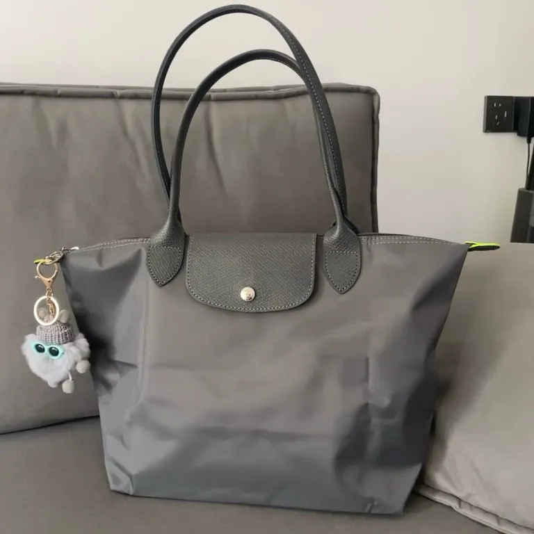 کیف توت Longchamp 70 مدل گلدوزی سالگرد، کیف دوشی، کیف دستی، کیف مامان، مناسب استفاده روزانه با ظرفیت بالا