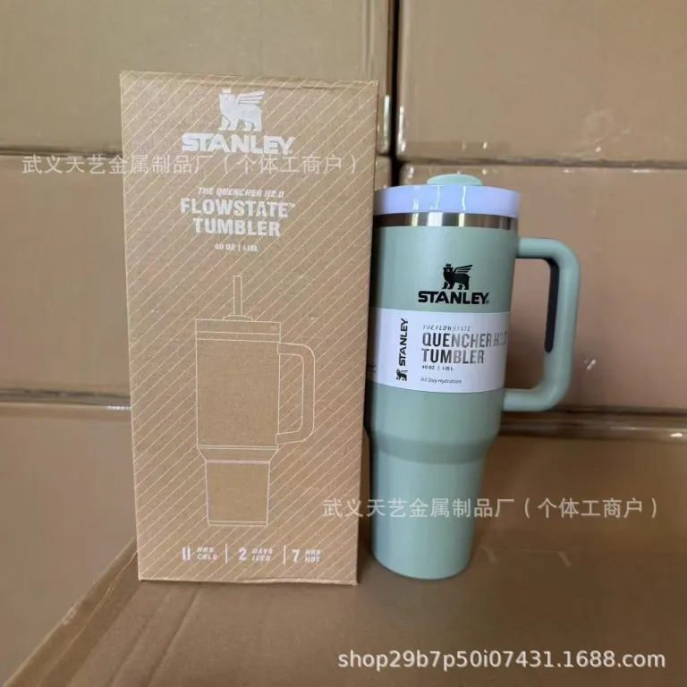 ماگ خودرو استنلی 40oz استیل ضدزنگ عایق حرارتی با ظرفیت بالا، قابل حمل، مناسب خودرو