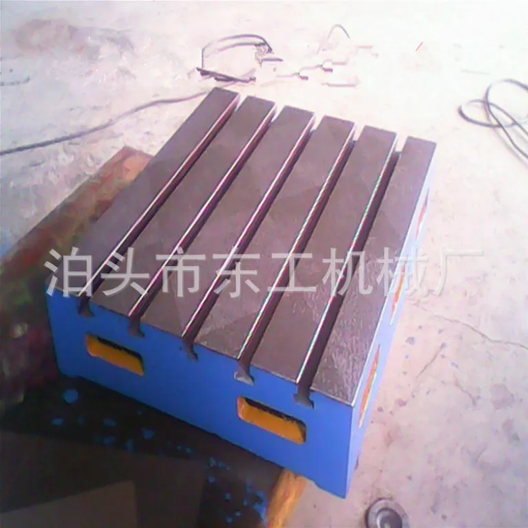 ساخت سفارشی کارخانه، میز کار CNC با ارتفاع و عرض افزایش‌یافته، میز کمکی، میز کار بلند برای مرکز ماشینکاری