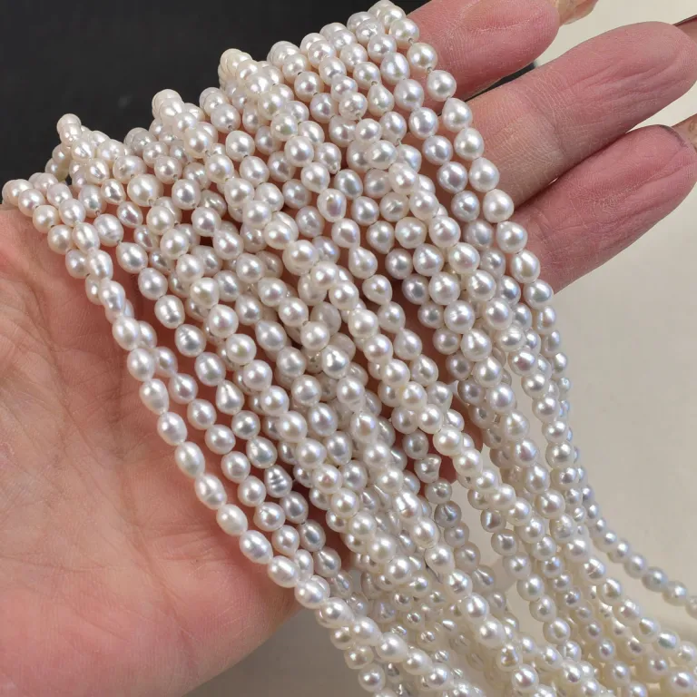 مروارید آب شیرین طبیعی باروک اشکال نامنظم در اندازه‌های متنوع مروارید رشته‌ای پیچ‌دار برای ساخت زیورآلات