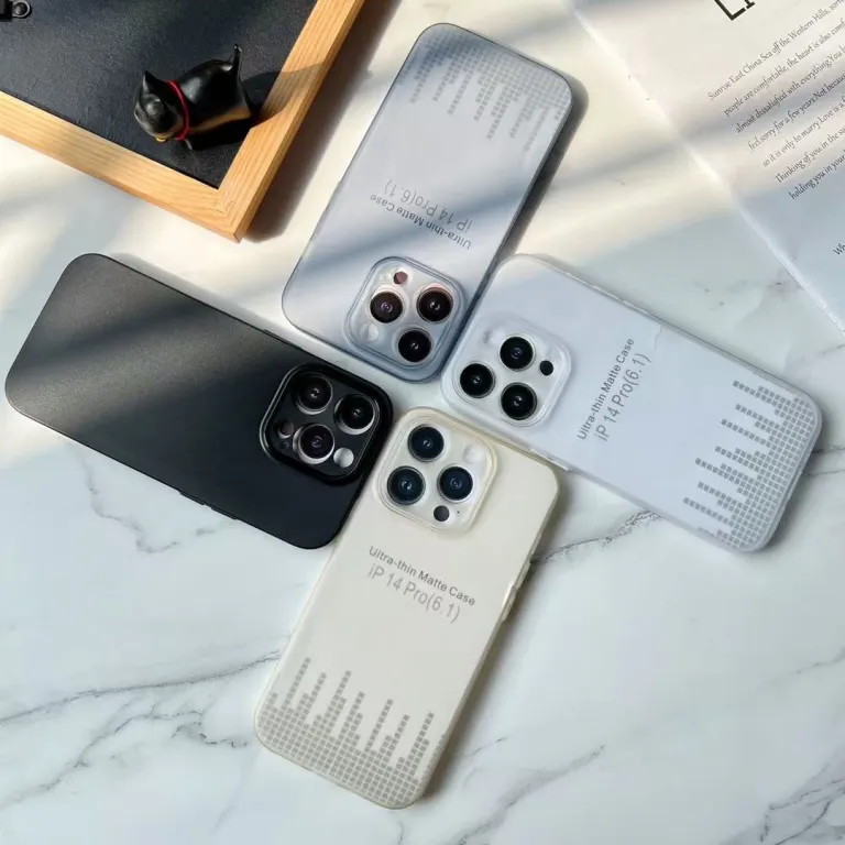 قاب فوق‌نازک مات با حس لمس نرم مناسب iPhone17Promax اپل 16 با برش دقیق و حس گوشی بدون قاب