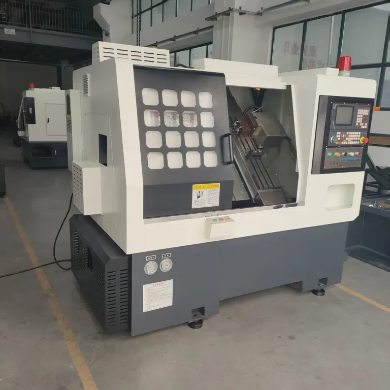 تراش CNC CK6146 ماشین فرز-تراش مرکب با مرغک ثابت تولیدکننده ژونگشان گوانگ‌دونگ مدل پرفروش