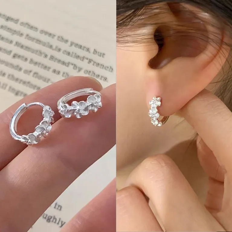 S925 گوشواره میخی نقره خالص با حس لوکس، شیک و همه‌پسند مناسب استایل، عمده از تولیدکننده برای فروش شب‌بازار و بساط