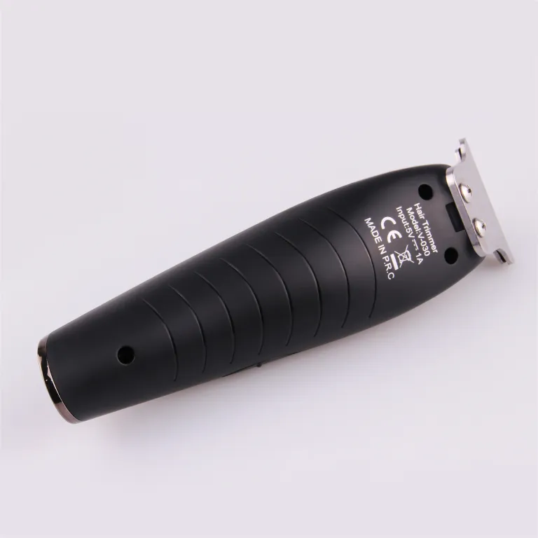 VGR V-030 ماشین اصلاح موی شارژی USB مخصوص مدل موی پومپادور، مناسب صادرات و اصلاح سر