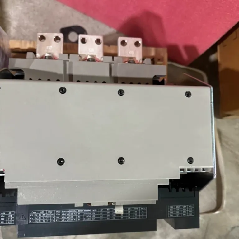 MT10N13D502 کلید اتوماتیک اشنایدر اصل موجود در انبار با قیمت ویژه