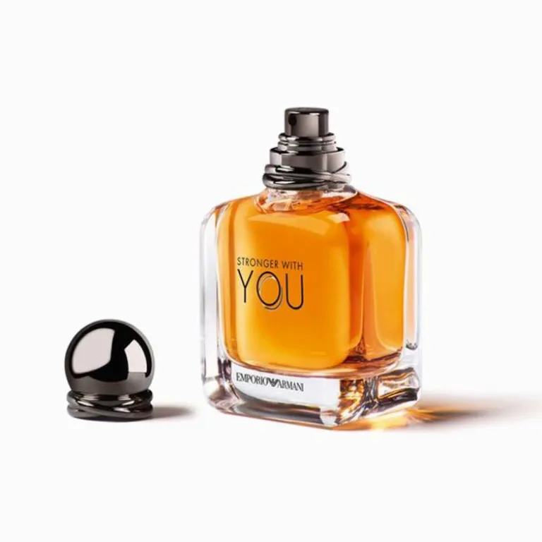 ادکلن مردانه آرمانی یو آر استرانگر 50ml هدیه برای دوست پسر هدیه جشن