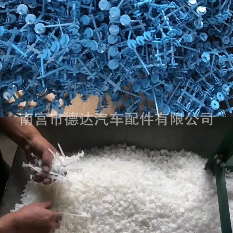 جعبه‌ای کراس بورد گیره خودرو 620pcs کیت اتصال دهنده ثابت خودرو، پرچ و گیره سپر و گلگیر